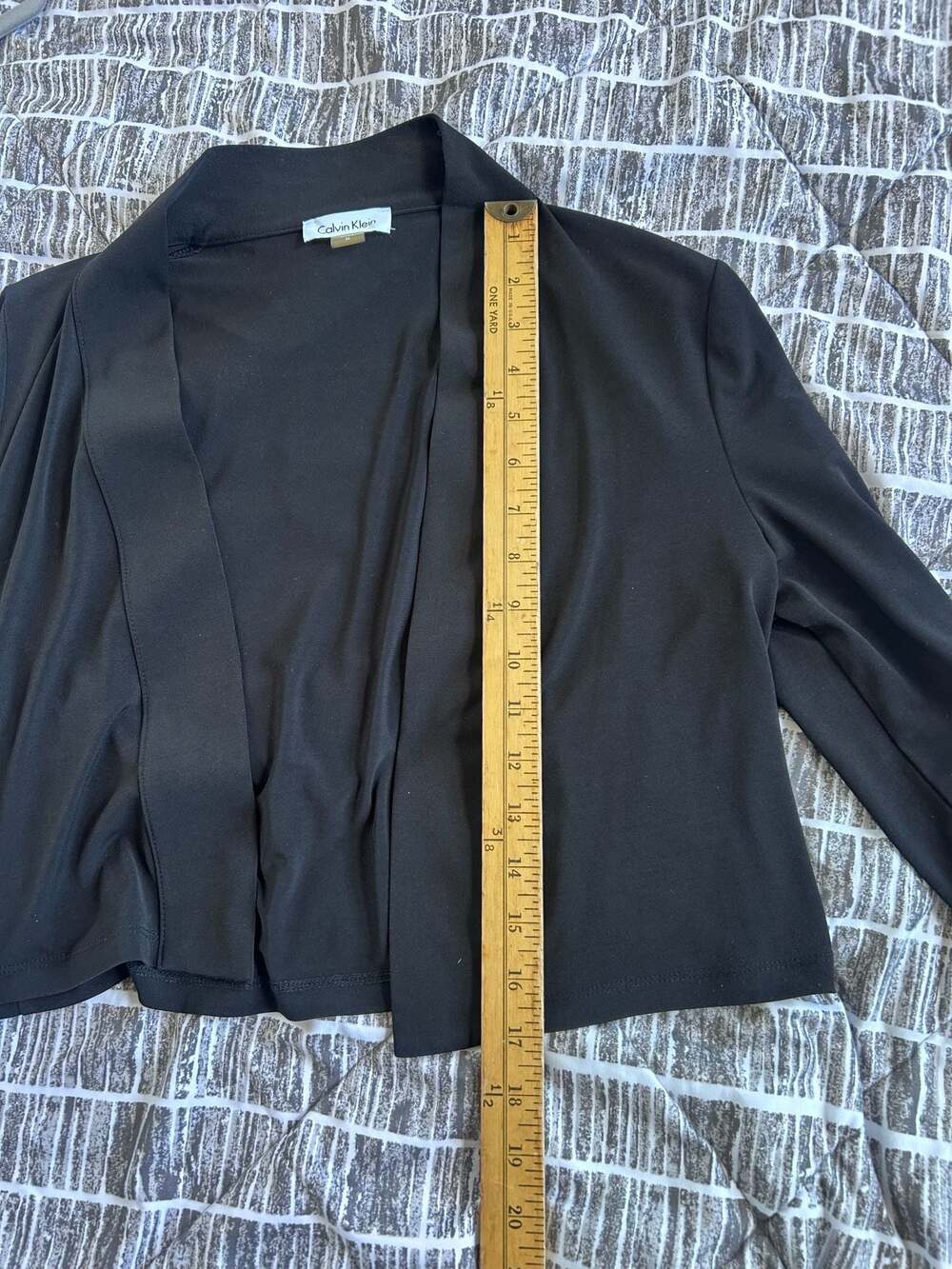 Calvin Klein Black Open Front Cropped Shrug Cardigan - Picture 5 of 7